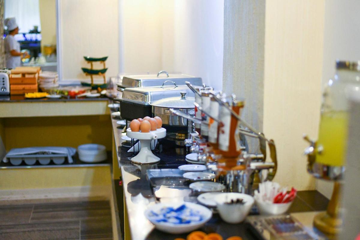 Hotel Randy 康斯坦察 外观 照片
