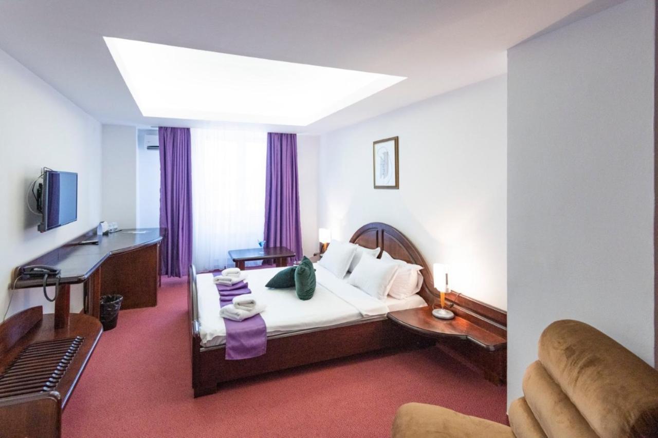 Hotel Randy 康斯坦察 外观 照片
