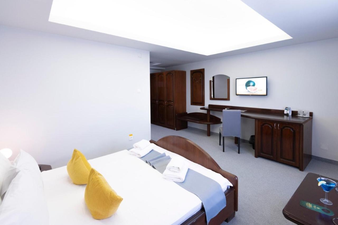 Hotel Randy 康斯坦察 外观 照片
