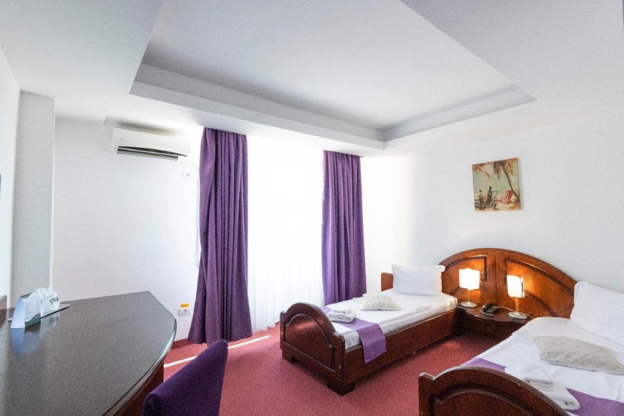 Hotel Randy 康斯坦察 外观 照片